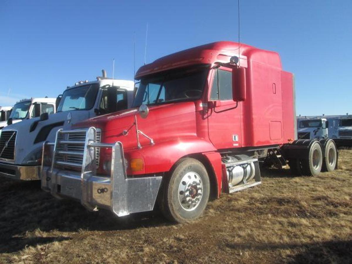 Used 2003 FREIGHTLINER CENTURY 120