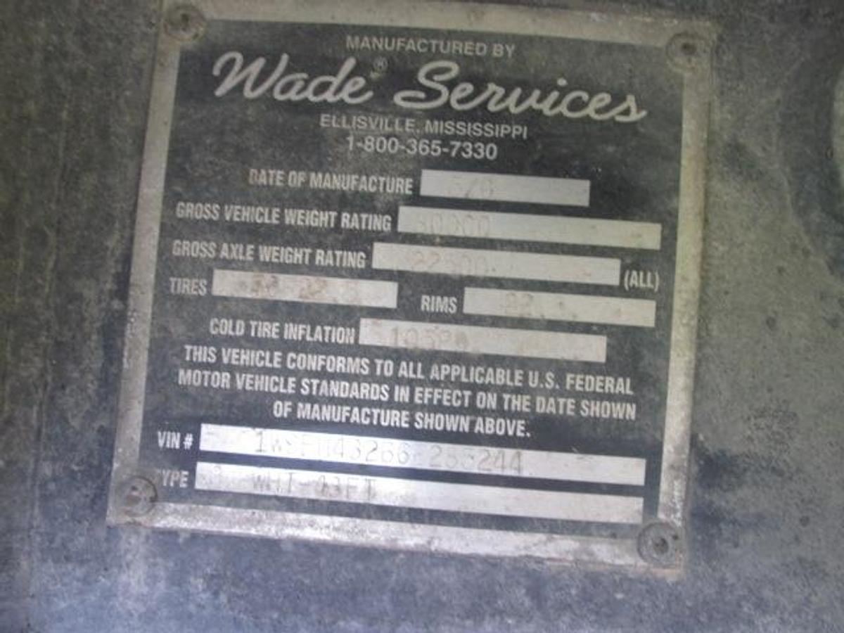 Used 2006 WADE 43X102 STEP DECK