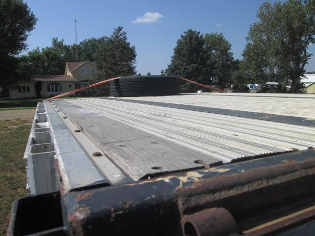 Used 2015 GREAT DANE 53X102 DROP DECK