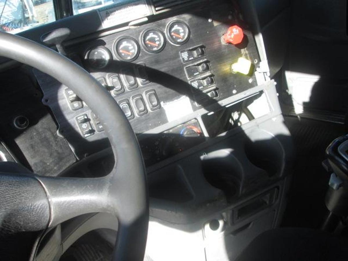 Used 2013 FREIGHTLINER CL 120 GLIDER KIT