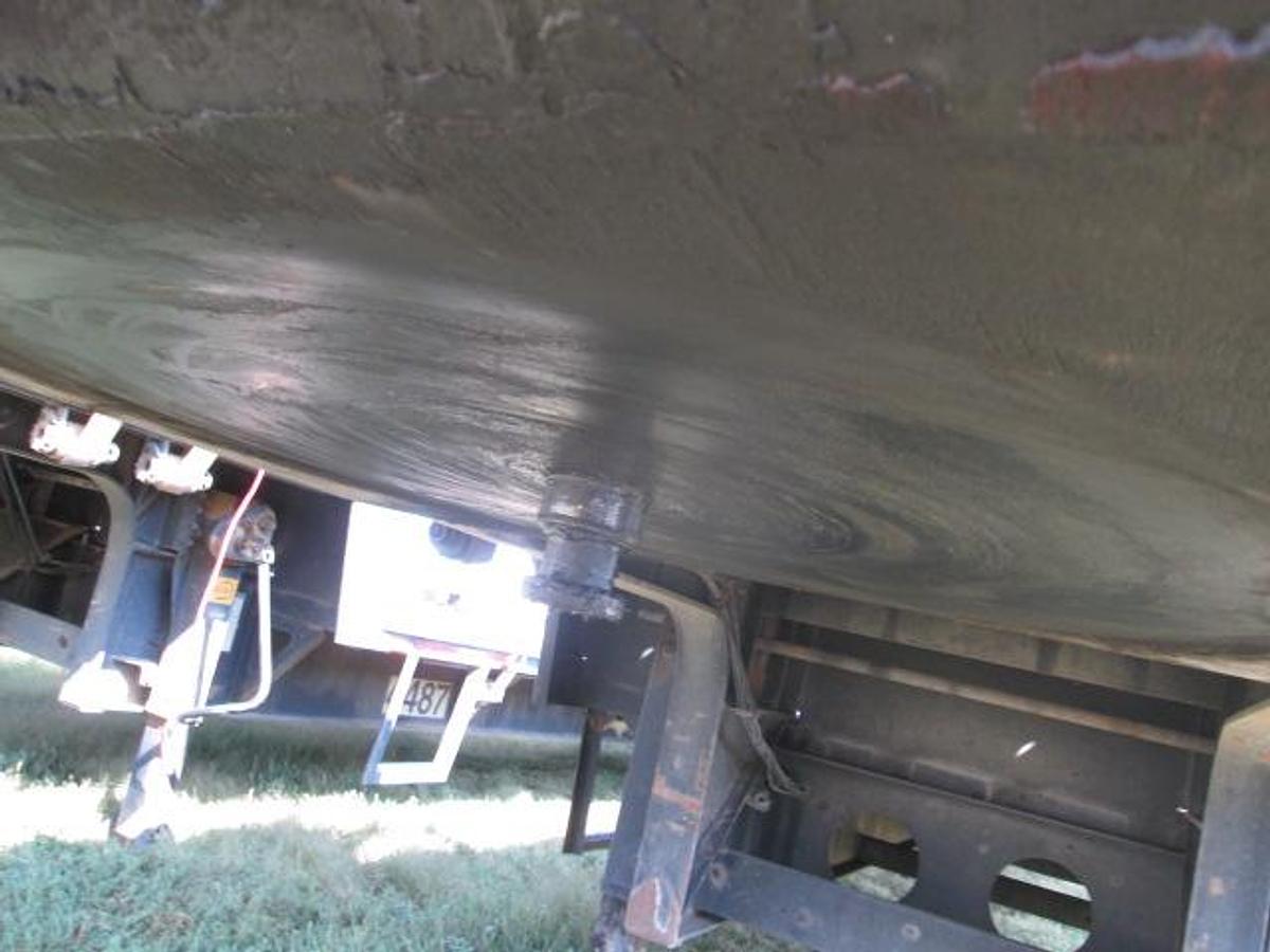 Used 2006 WADE 43X102 STEP DECK