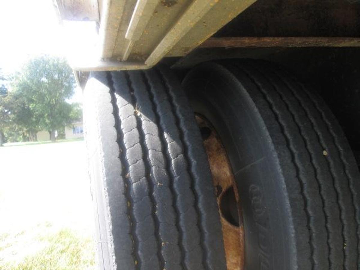 Used 2015 GREAT DANE 53X102 DROP DECK