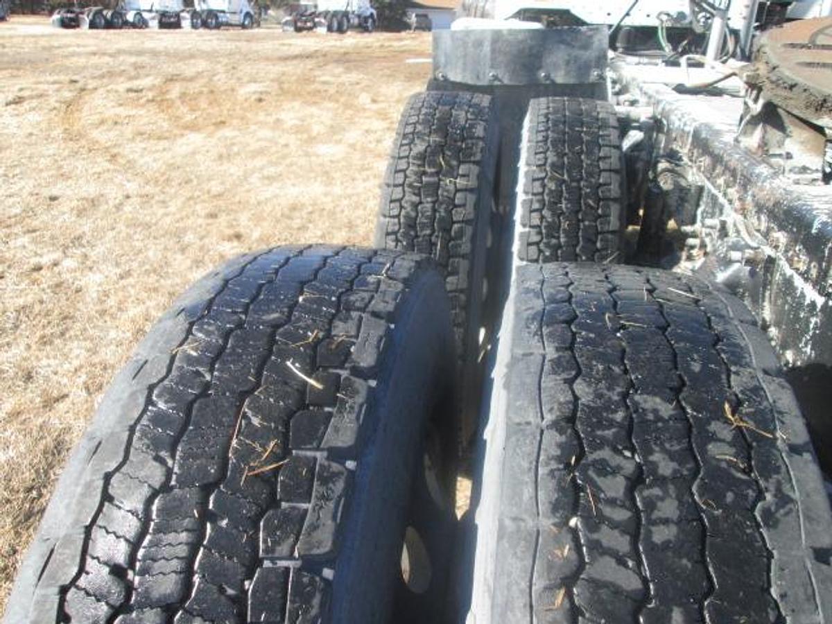 Used 2013 FREIGHTLINER CL 120 GLIDER KIT