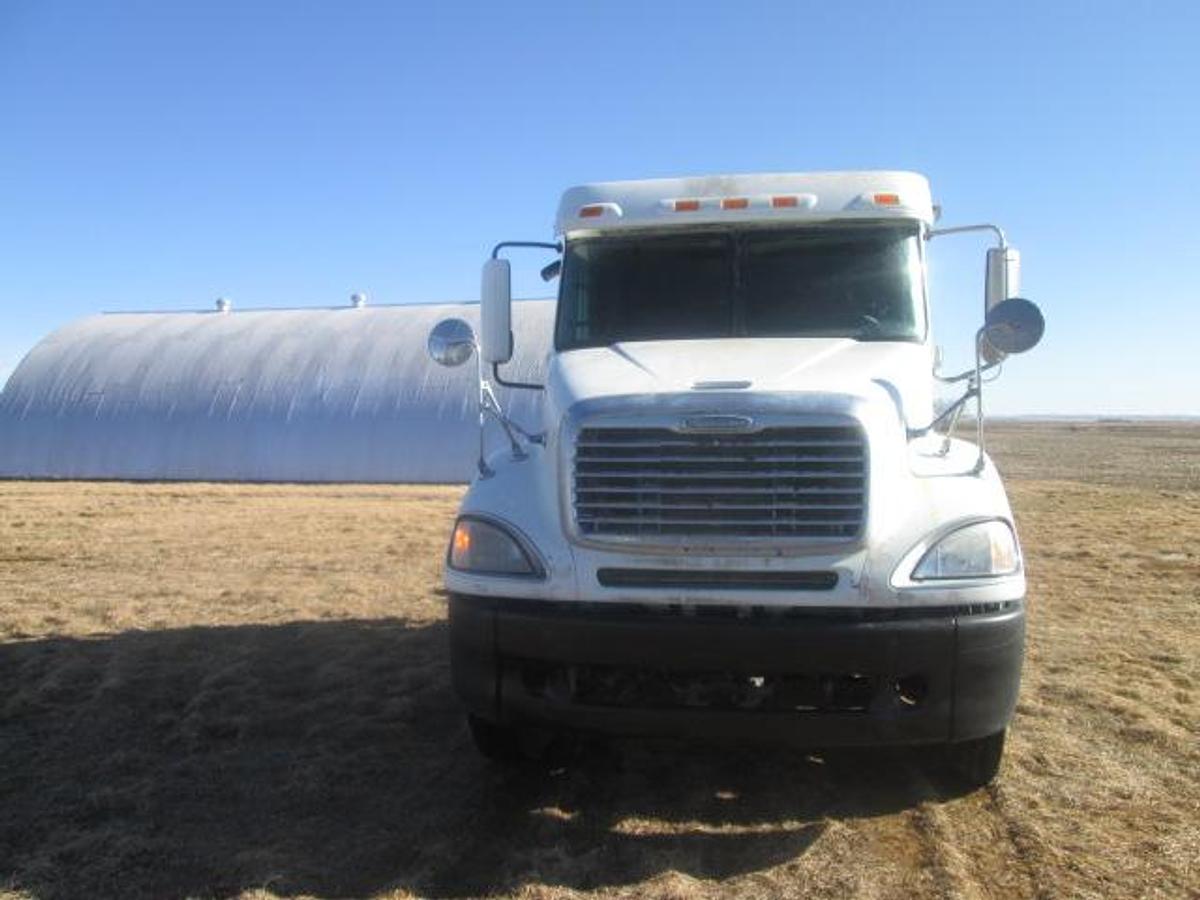 Used 2013 FREIGHTLINER CL 120 GLIDER KIT