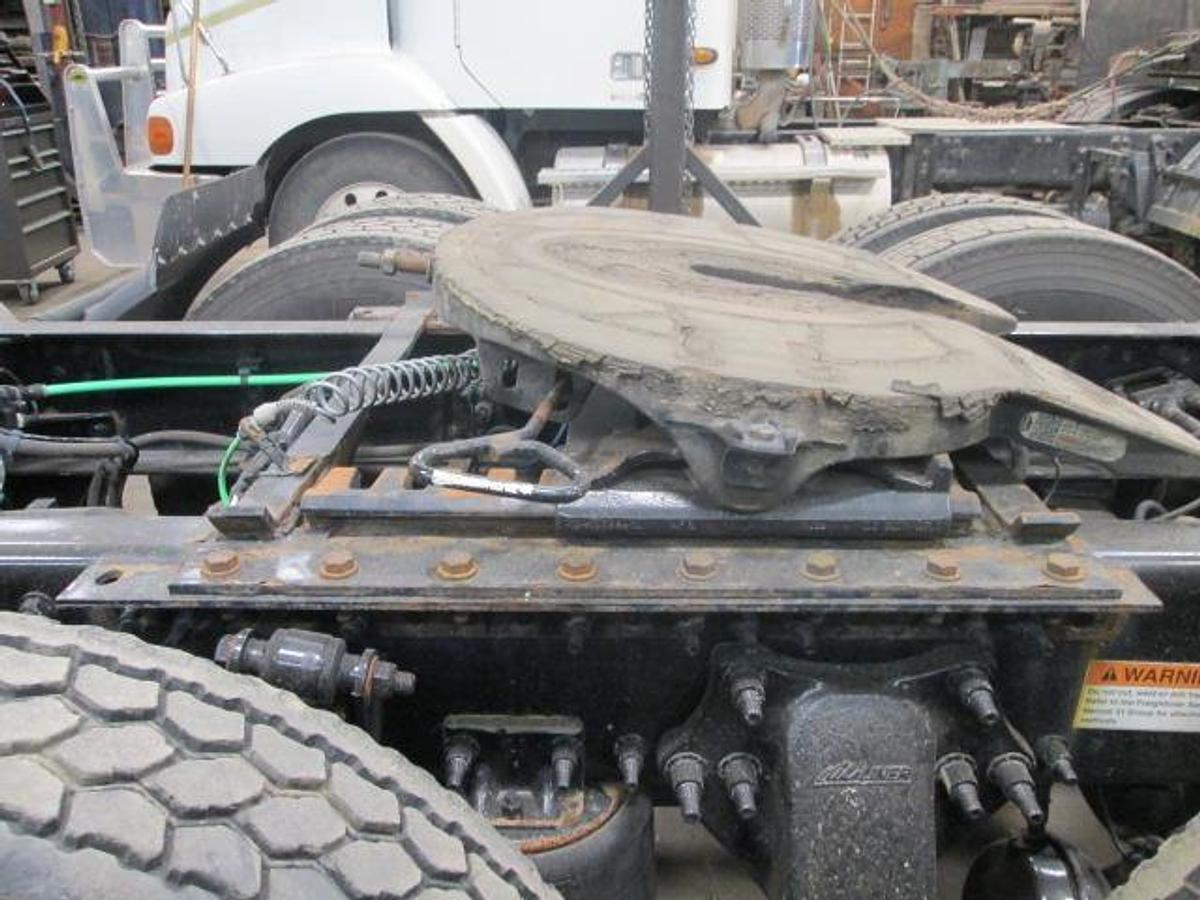 Used 2018 FREIGHTLINER CASCADIA 125