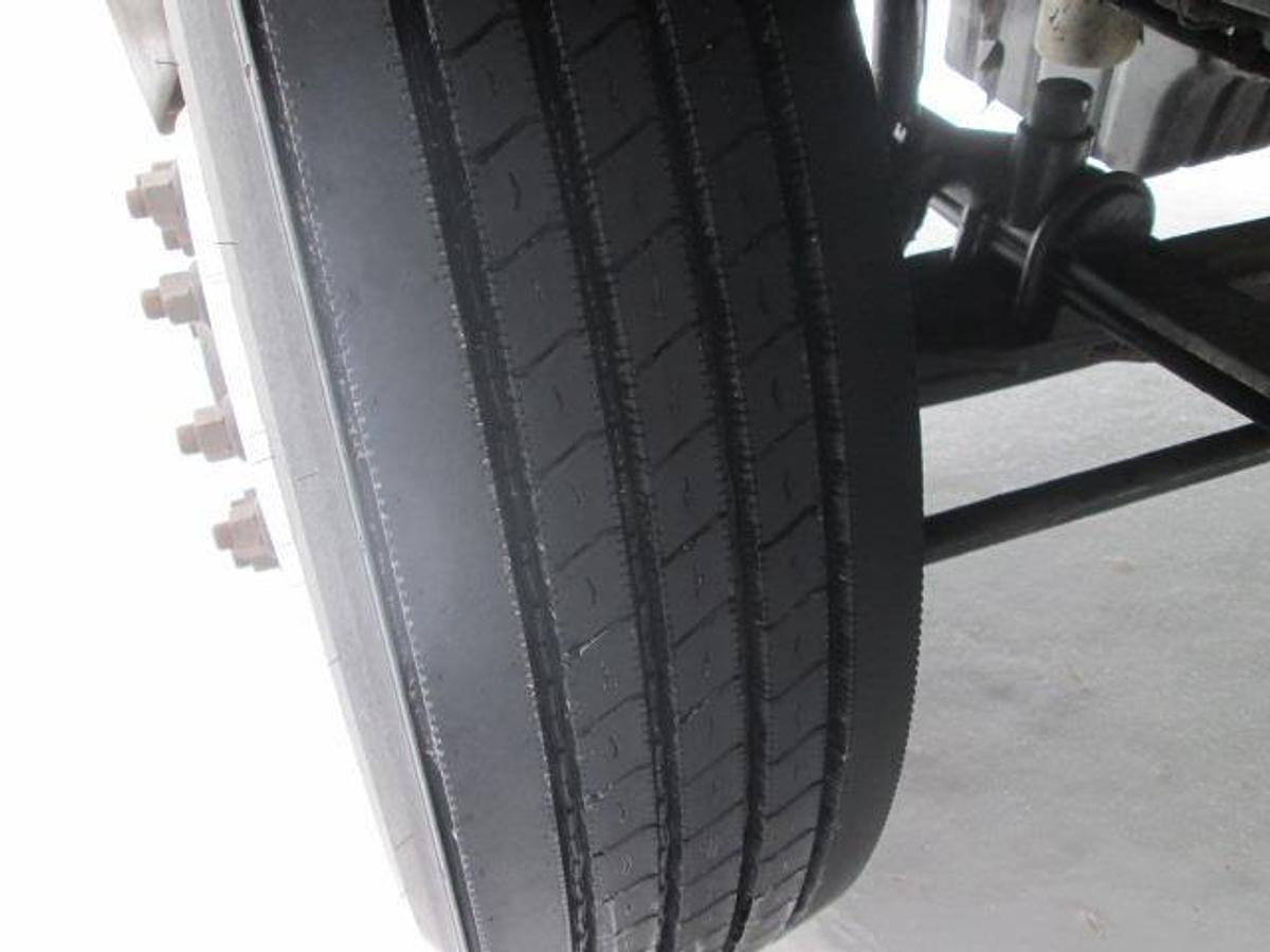 Used 2016 VOLVO VNL64T300