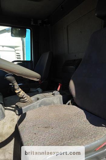 Used 2000 IVECO Eurotech 190E27 R 19 ton box lorry