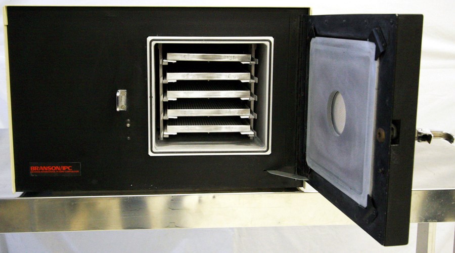 Used BRANSON/IPC 4055/2 Plasma Surface Treatment