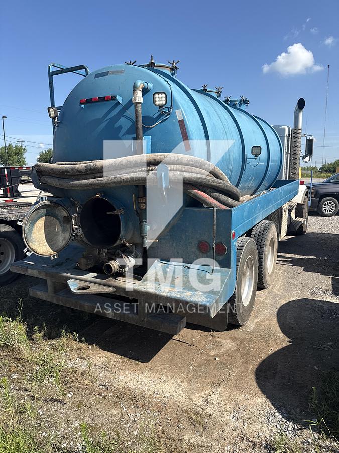 Used 2009 KENWORTH T800