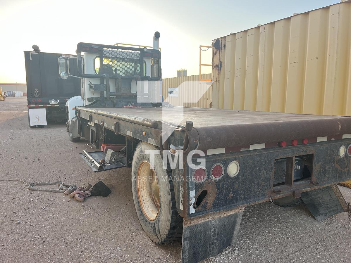 Used 2010 PETERBILT 335