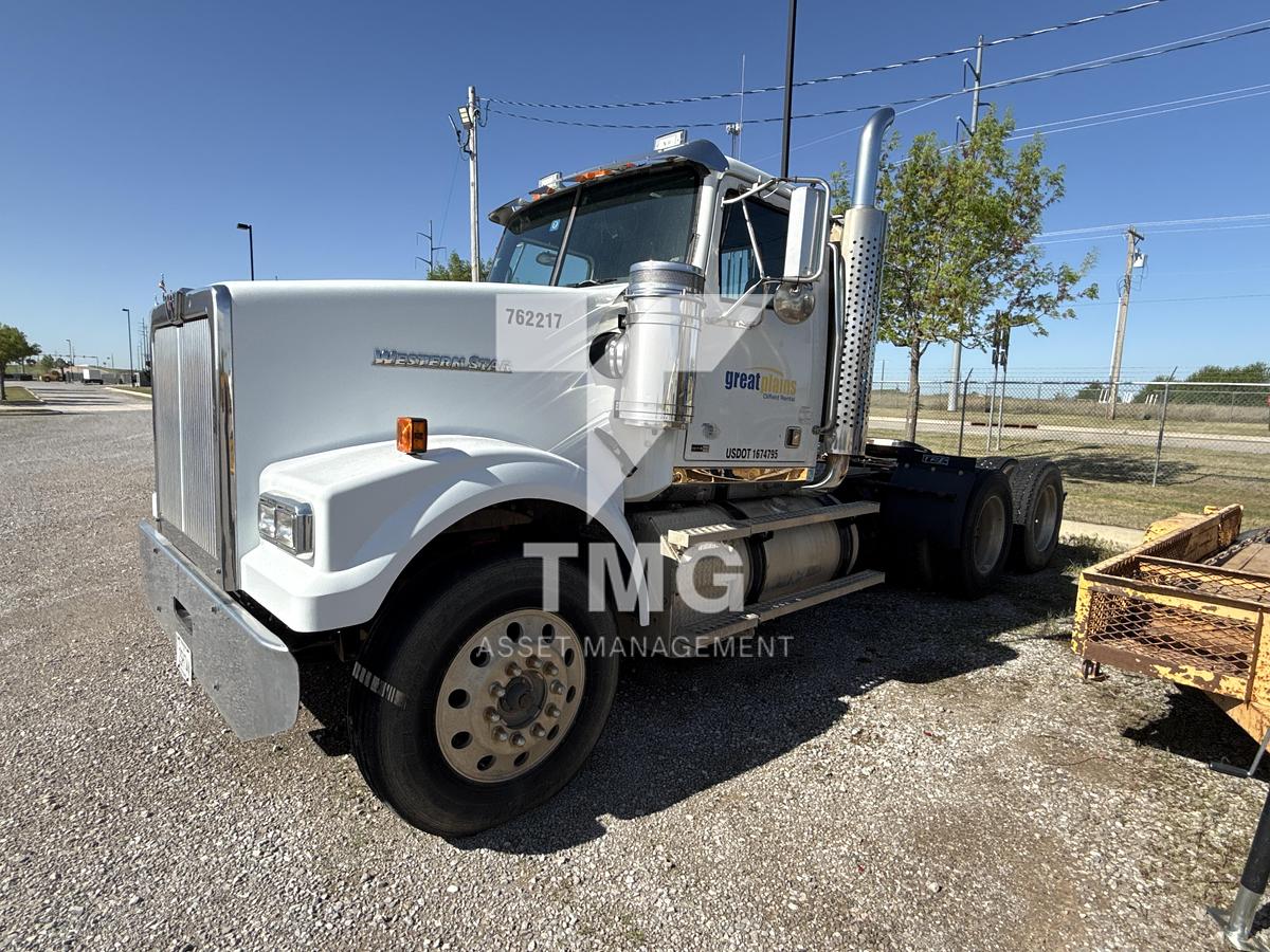 Used 2012 WSTRN STAR 4900 FA