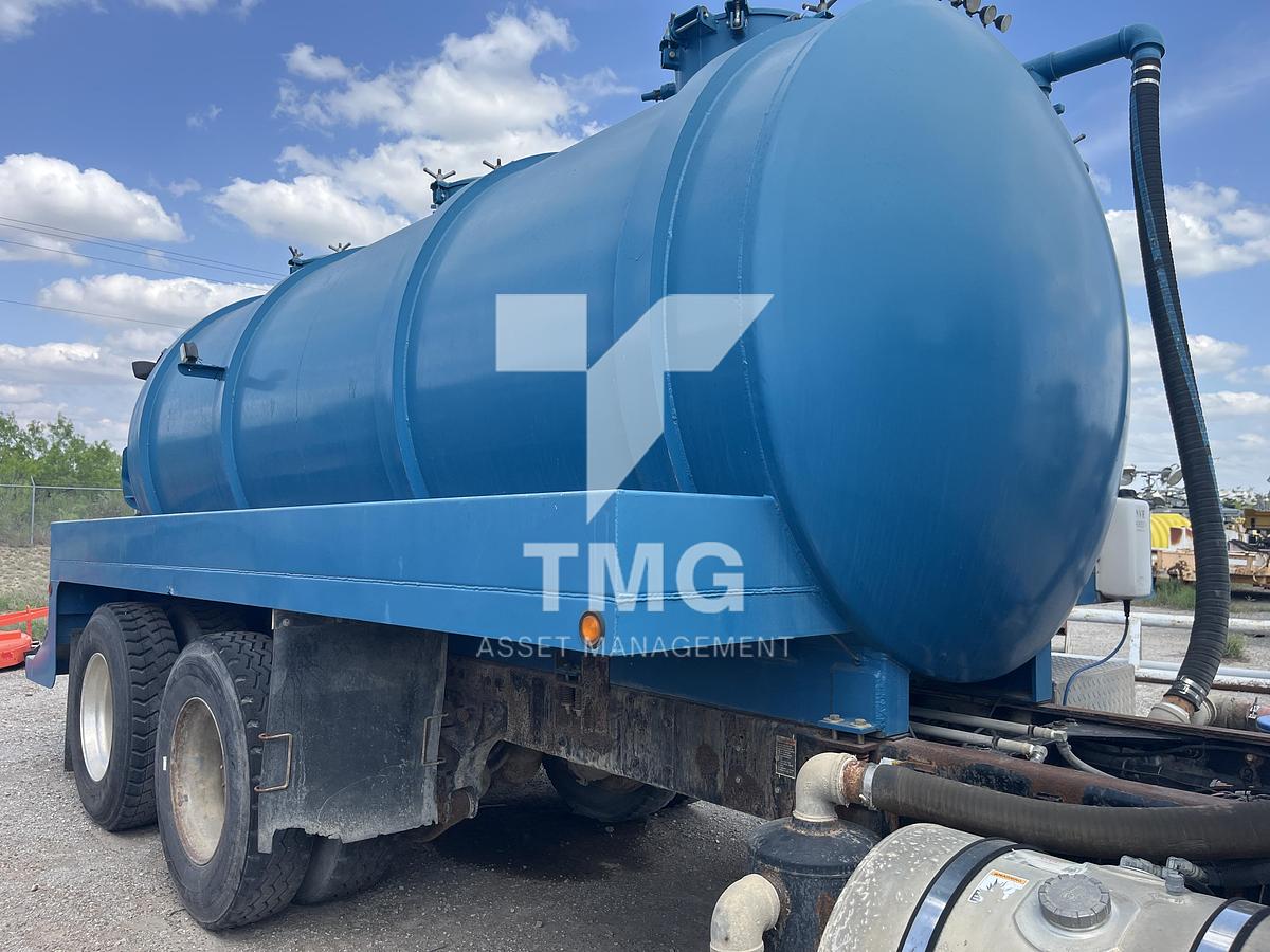 Used 2009 KENWORTH T800