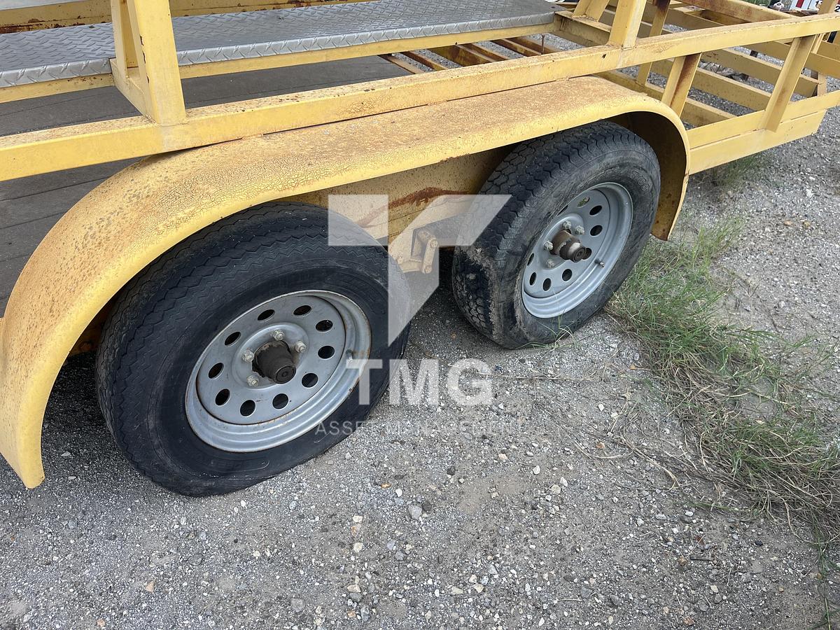 Used D & B 16FT Cooler Trailer
