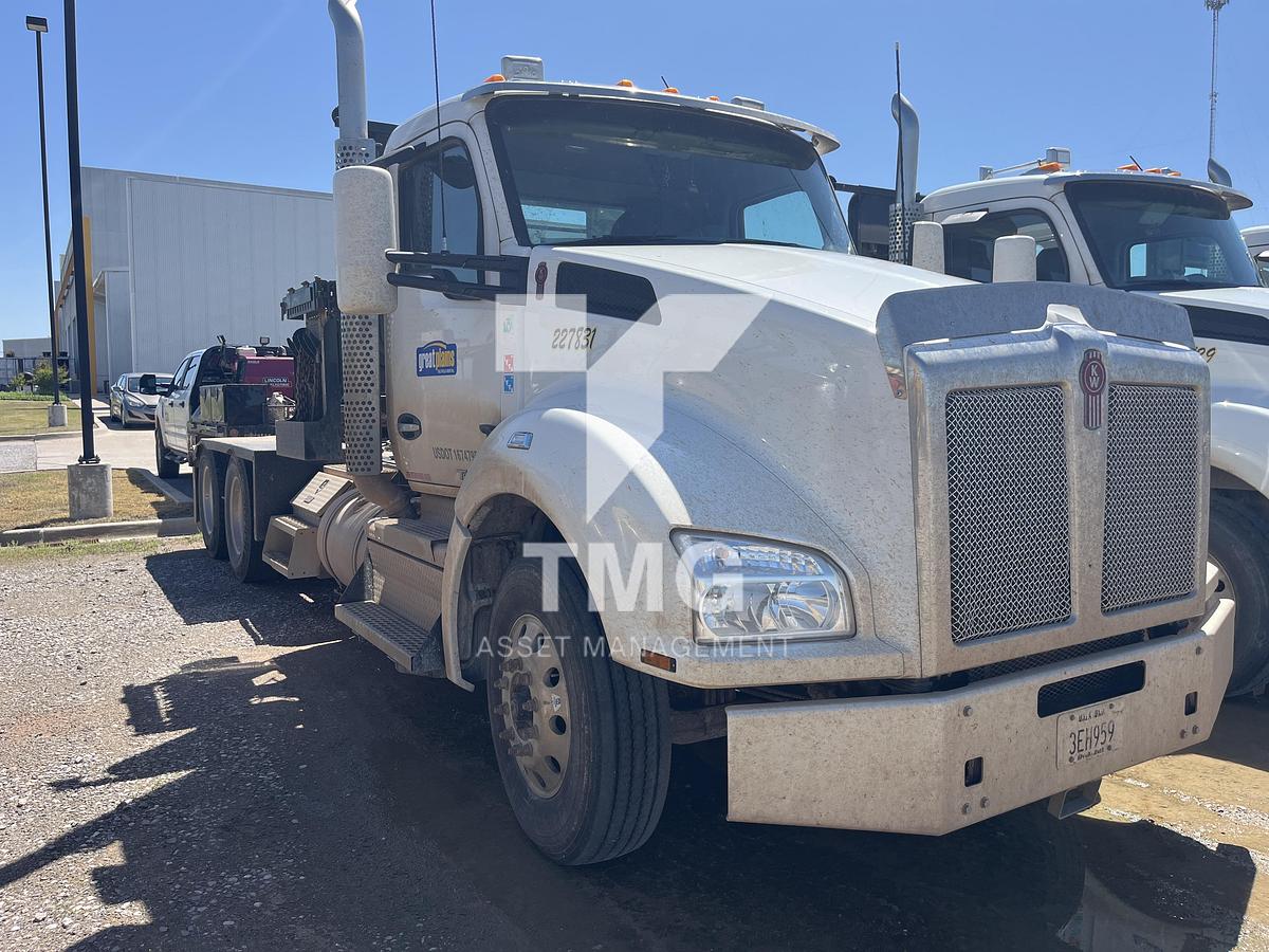 Used 2020 KENWORTH T880
