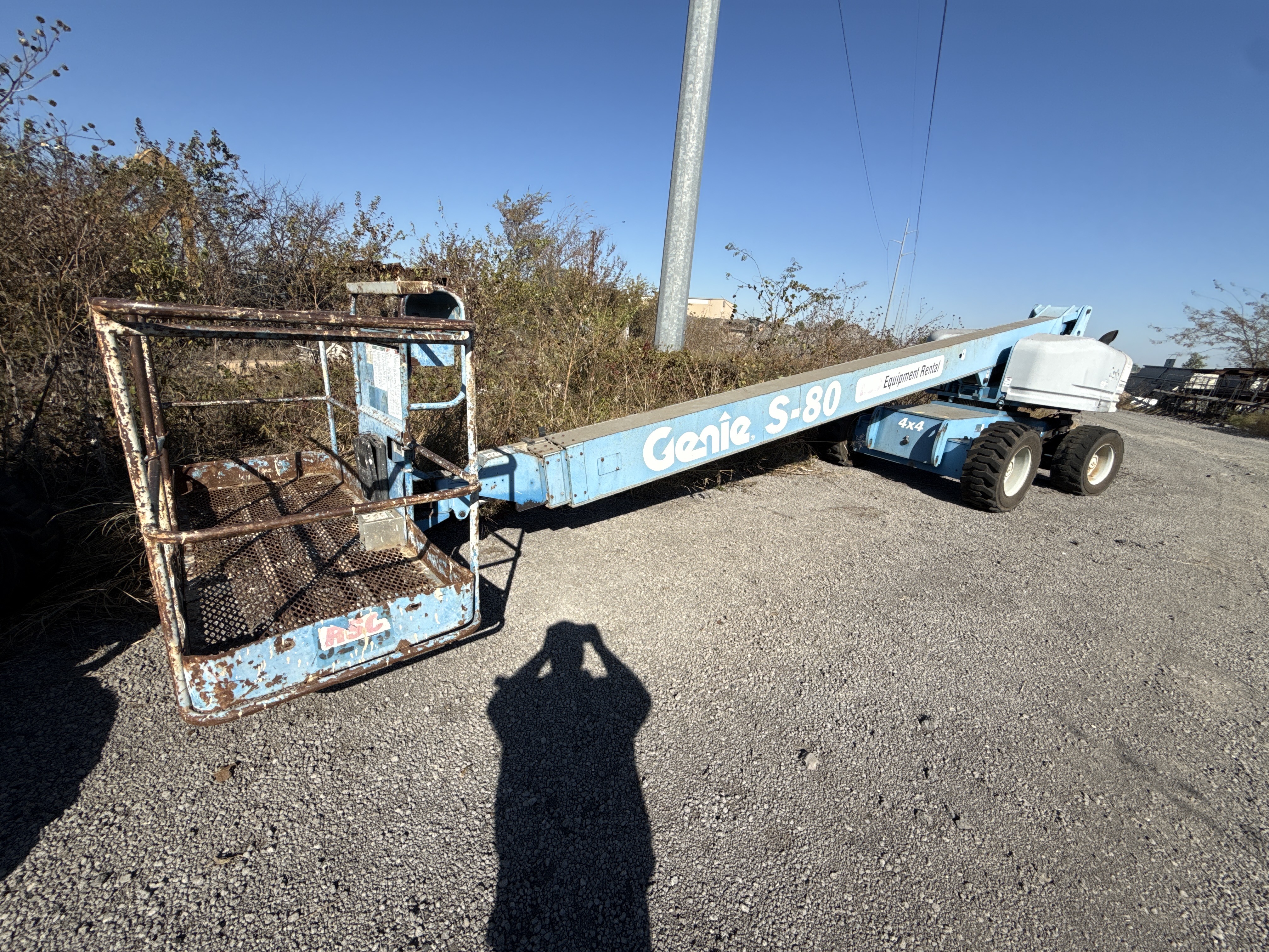 Used 2006 Genie S-80 Man Lift
