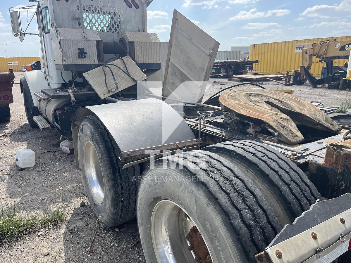 Used 2012 KENWORTH T800 6X4