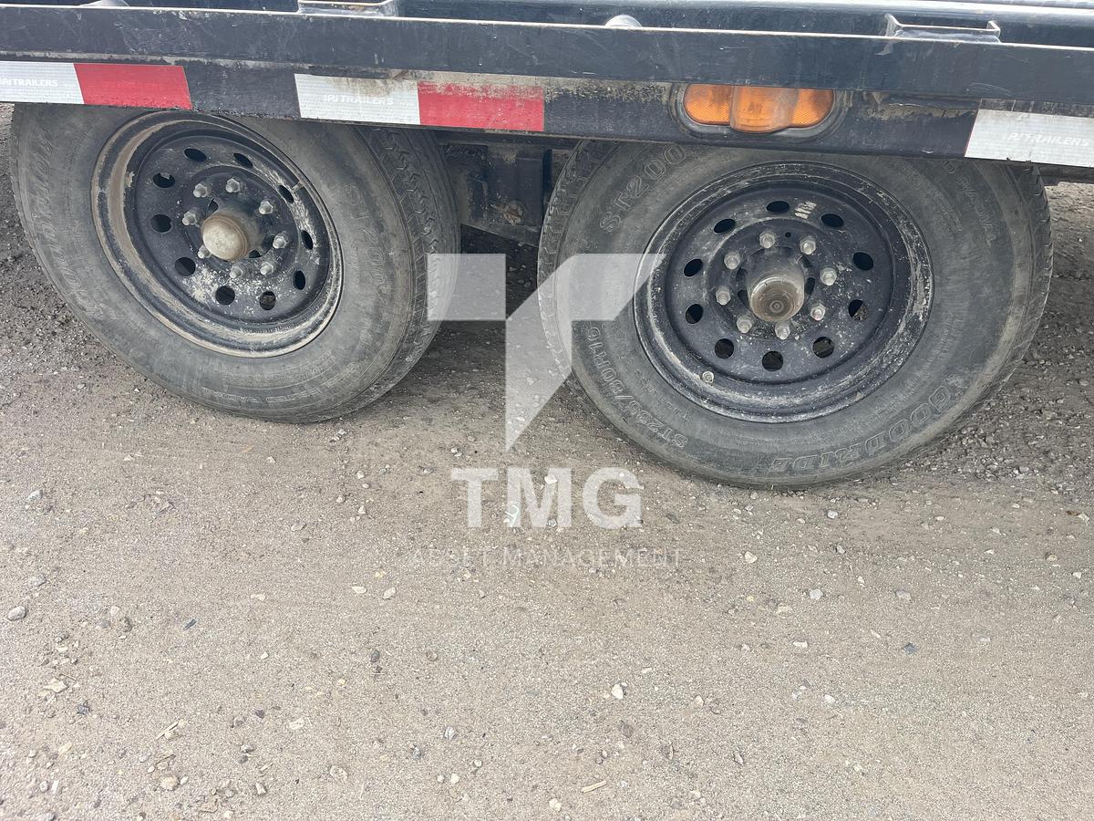 Used PJ Trailers 35FT Winch Gooseneck