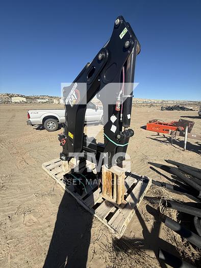 Used CAT BH130 Backhoe Attachment