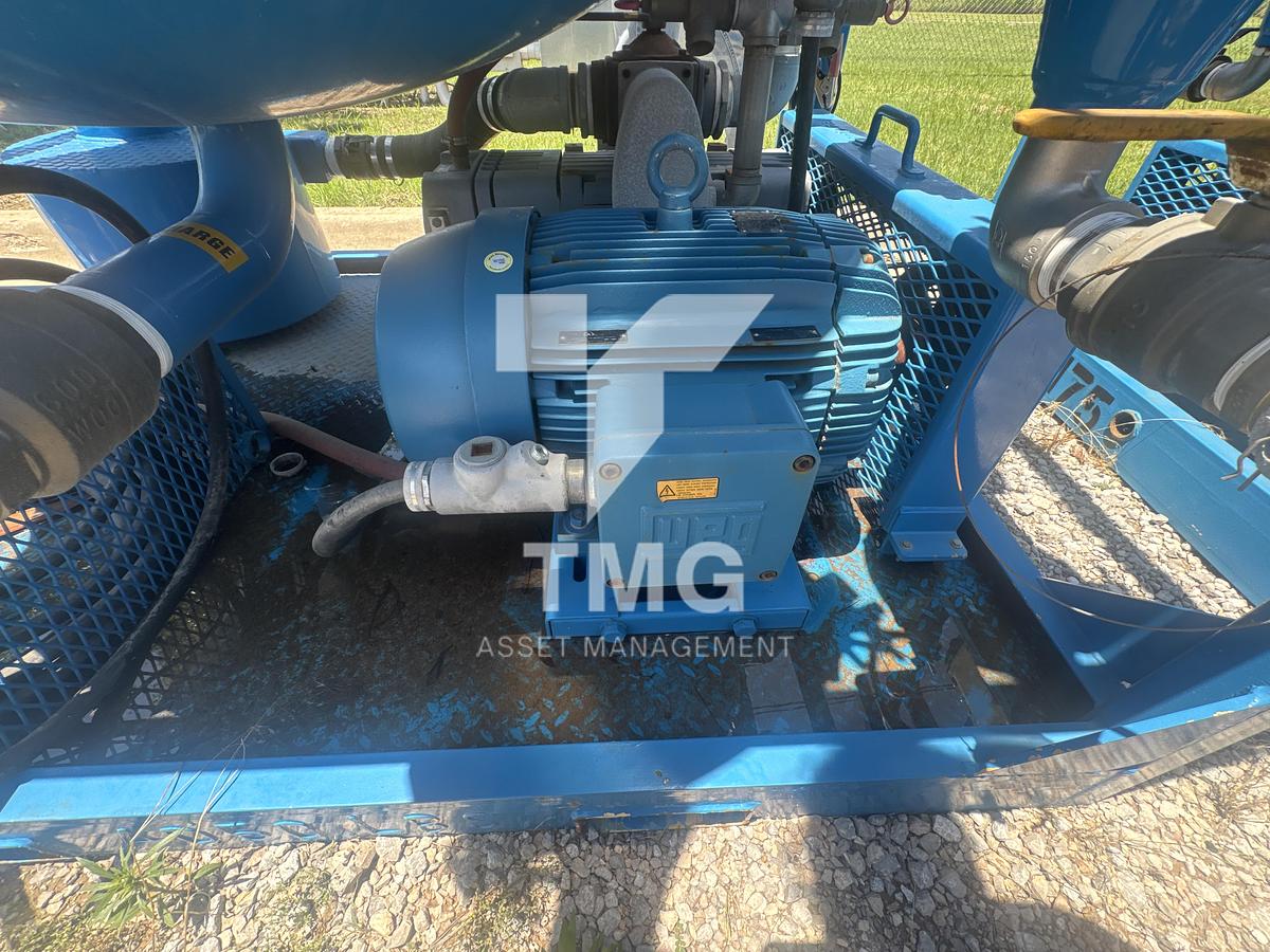 Used 2014 Triton 500 Electric Vacuum System