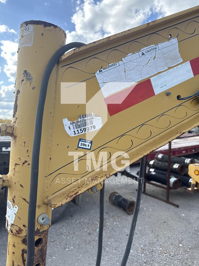Used Magnum Flatbed Gooseneck Trailer