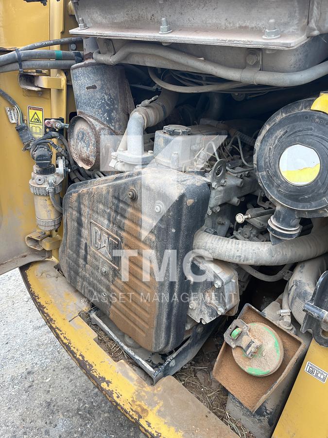 Used CAT LOADER, MULTI-TERRAIN, 299c
