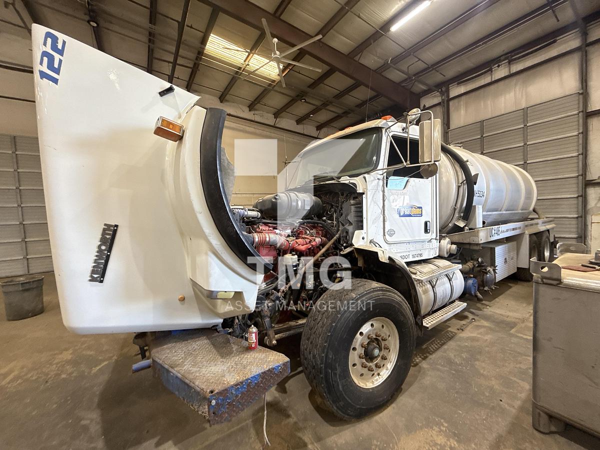 Used 2009 KENWORTH T800