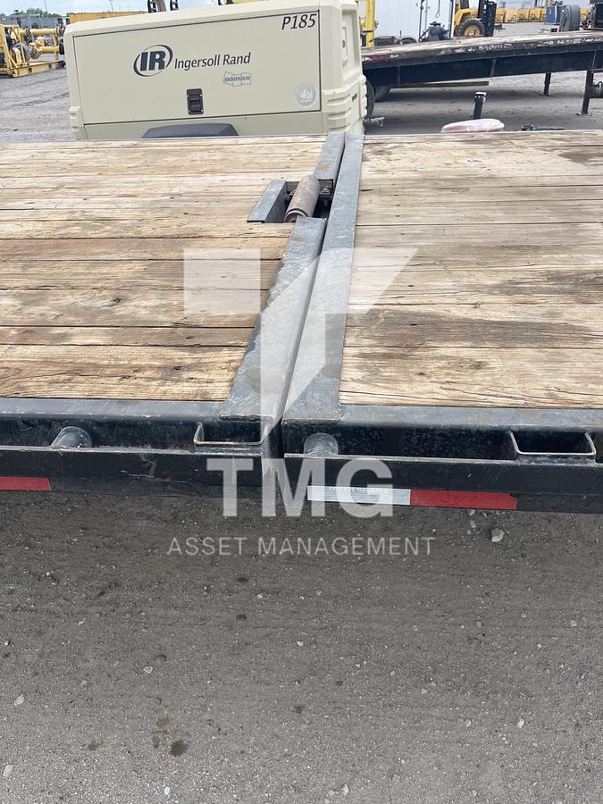 Used PJ Trailers 35FT Winch Gooseneck