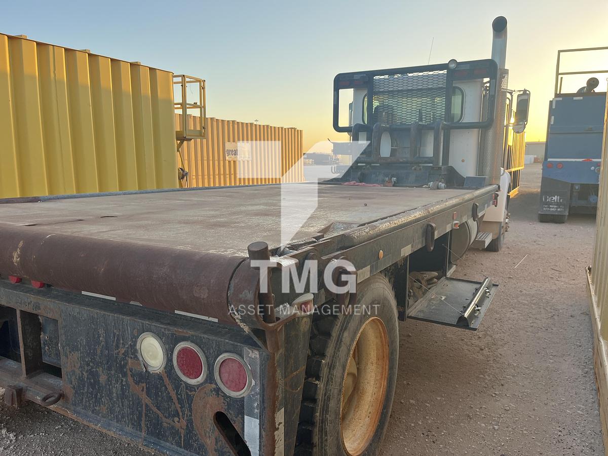 Used 2010 PETERBILT 335