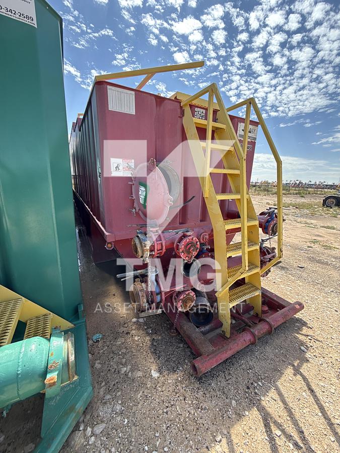 Used Round Bottom Frac Tanks** Mud Tanks