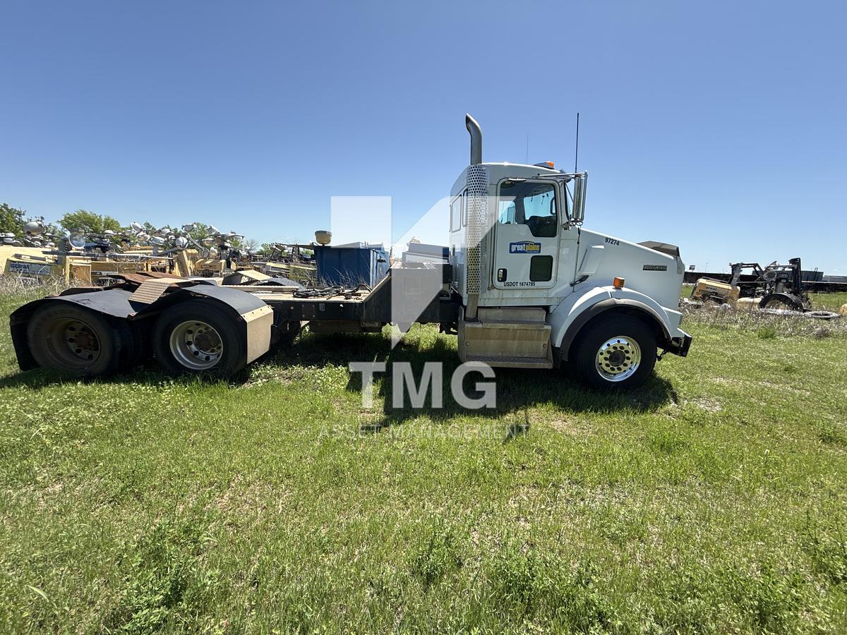 Used 2012 KENWORTH T800 6X4