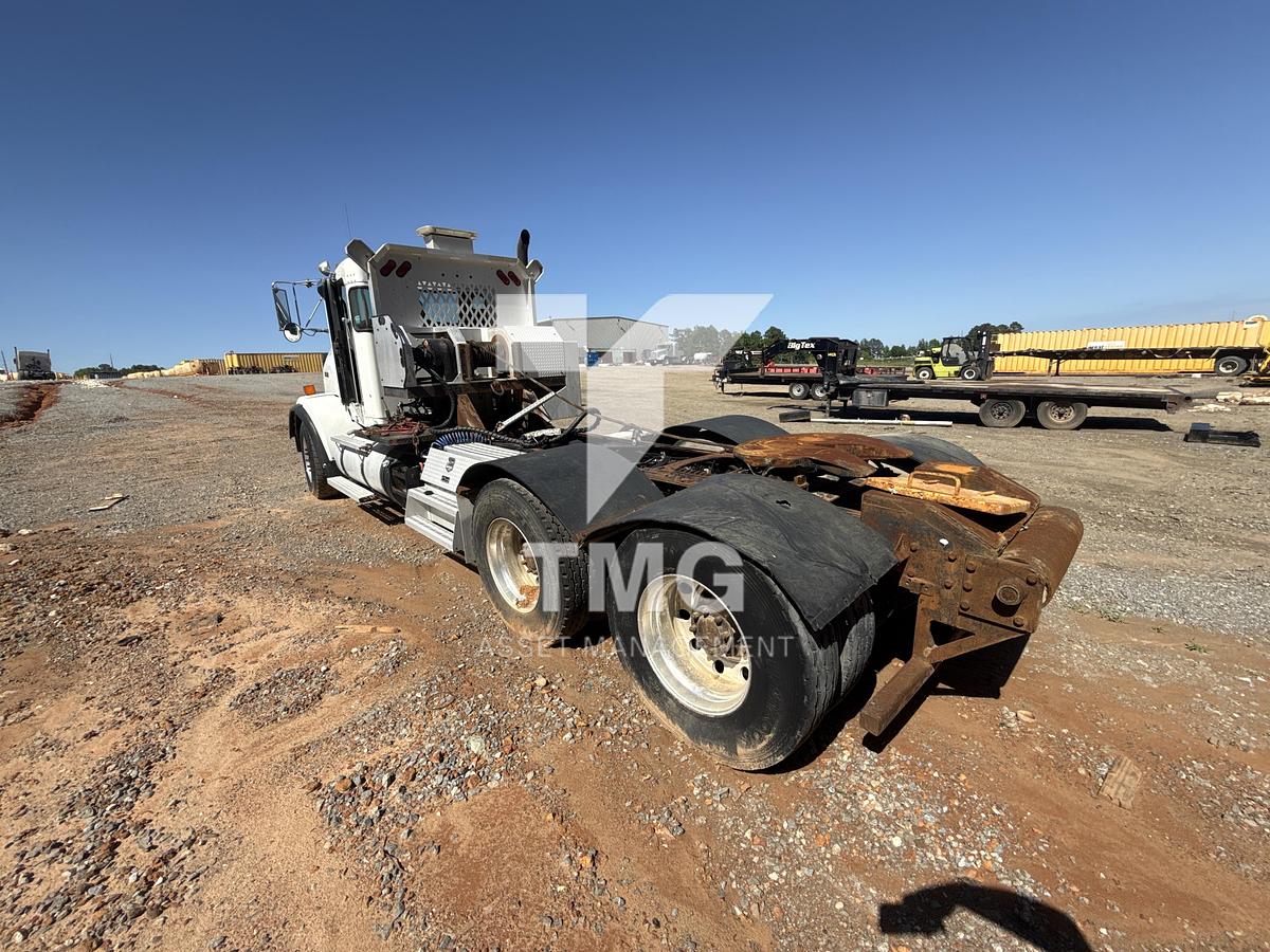 Used 2012 KENWORTH T800 6X4