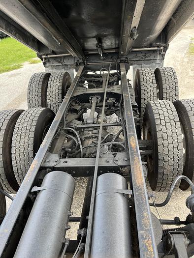 Used 2014 KW T800 Tri-Axle Dump Truck #5549
