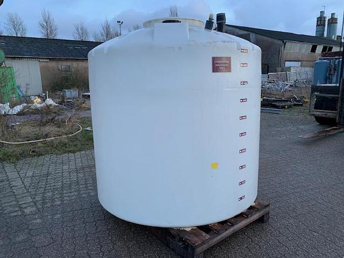 Used Plast tanke 5 m3