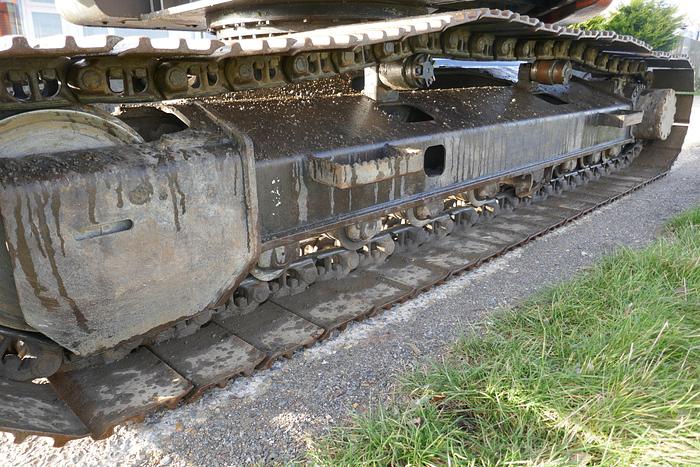 Used 2010 HITACHI ZX225 USLC-3