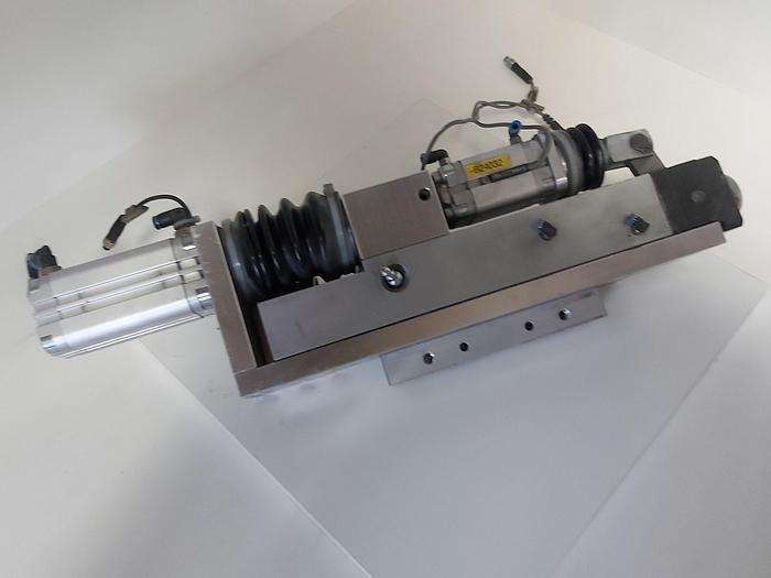 Gebraucht Zustellzylinder und Klemmung, Hub 60mm K2, Festo gebraucht-Top