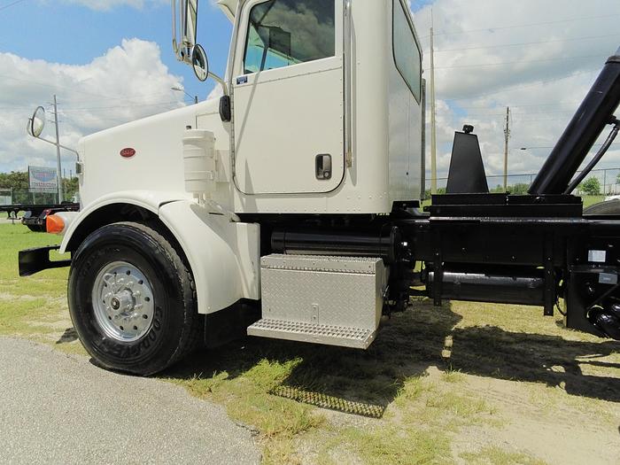Used 2005 PETERBILT 357