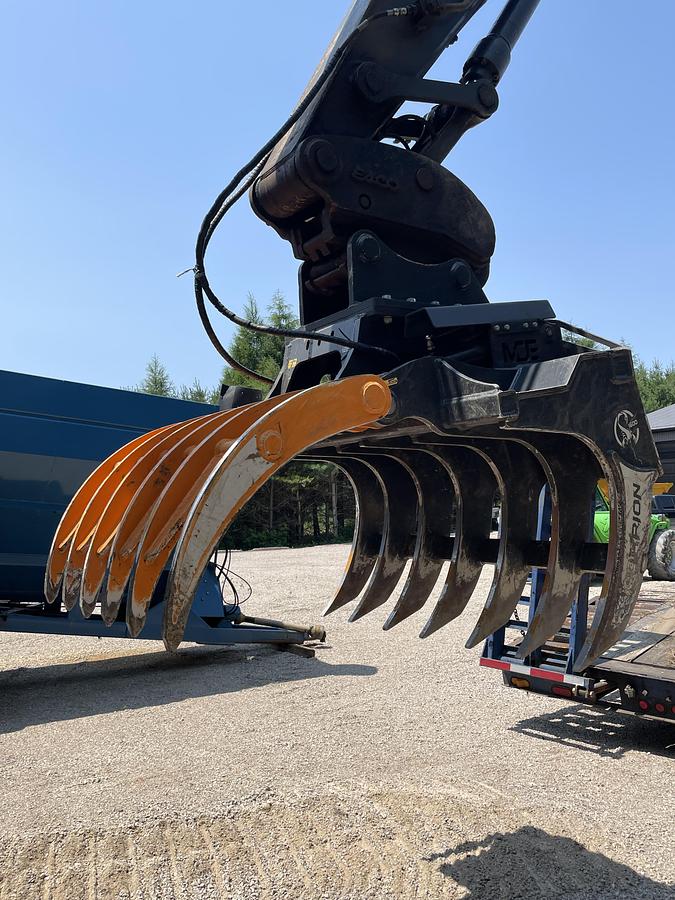 Used 2024 MDE S1600 Scorpion Grab