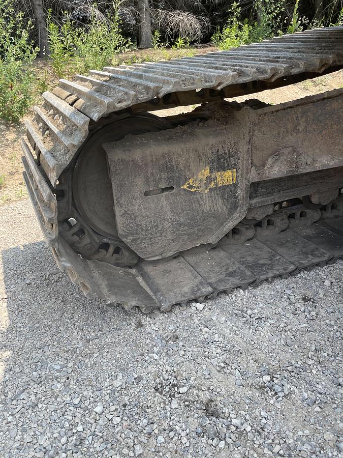 Used 2015 John Deere 245G LC