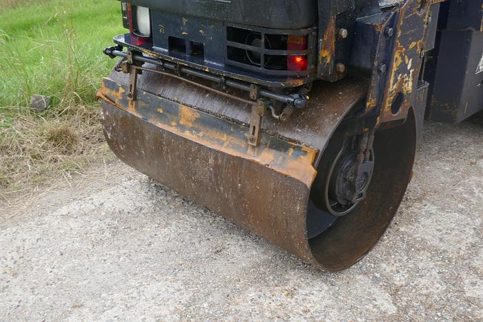 Used 2011 CAT CB24