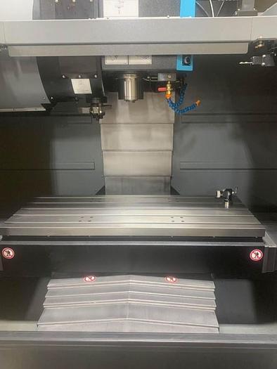 Used 2022 HURCO VM30I CNC Vertical Machining Center *** Brand New***