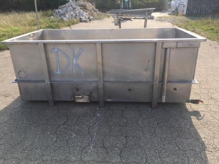 Brugt 2 m3 rustfrie kar - evt. vildmarksbad - SOLGT