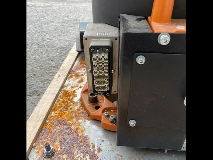 Used 2014 Kuka KR 16-2 16KG 6 Axis Robot