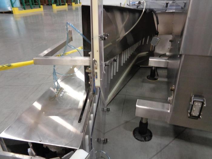 Used NJM UNICAP 150 8 SPINDLE CAPPER