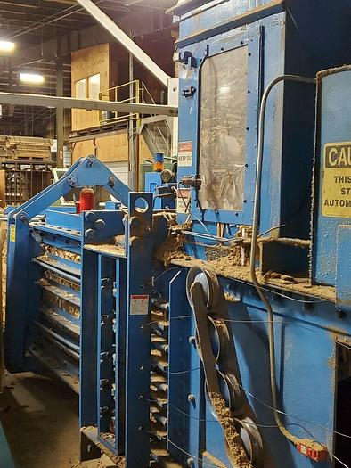 Used AMERICAN HORIZONTAL AUTO-TIE BALER MODEL 12847 60 HP