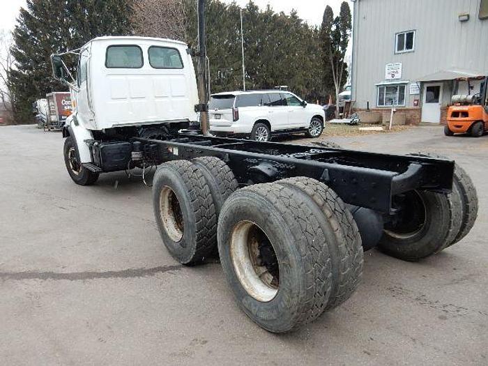 Used 2002 Sterling LT-9500