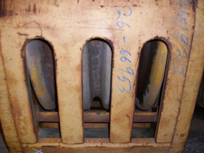 Used Skytop Brewster DTB-103 100 TON Tubing / Travelling Block and Hook