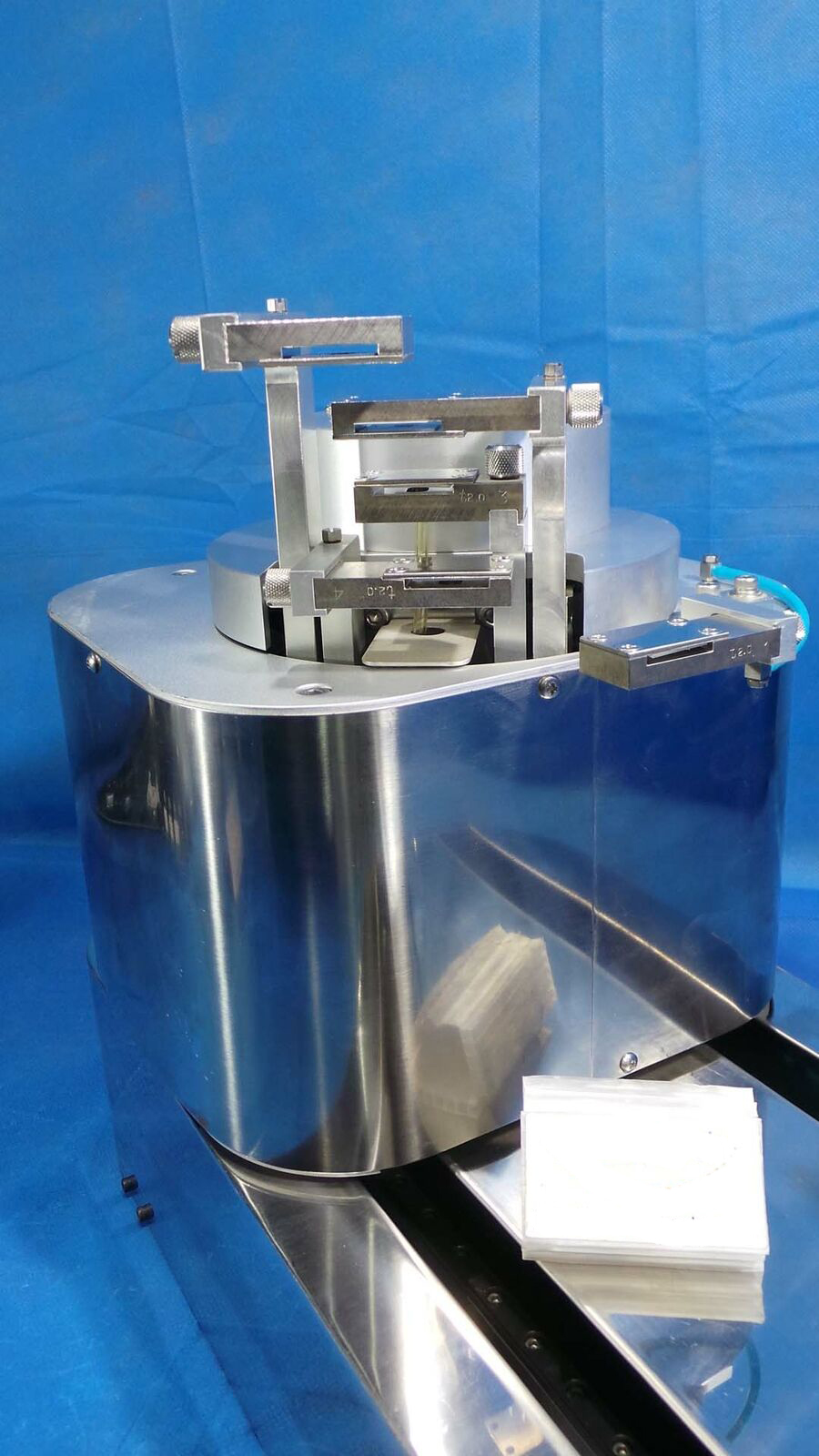 Used NSK Ltd Z11045N501 Robot, Type Z11045N501 / 2.0 V-III / Motorized Precision Guide Robot