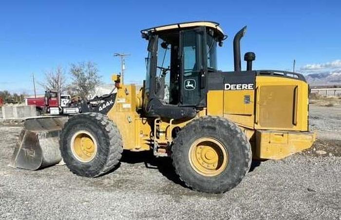 Used 2015 John Deere 444K