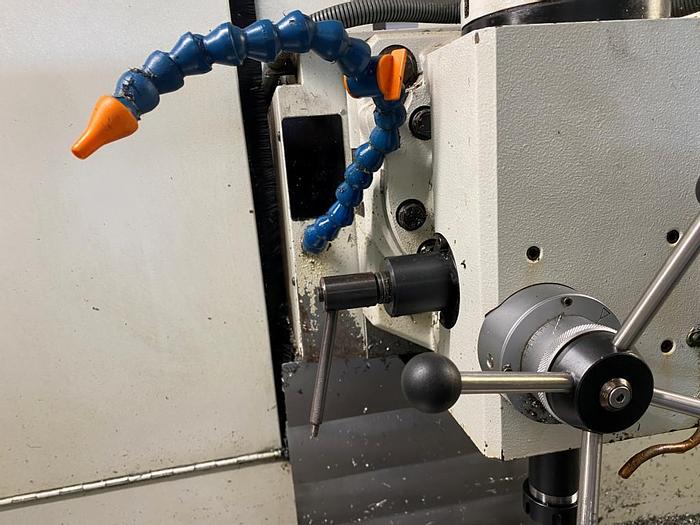 Used 1994 Mikron UME 560 3 Axis Machine CNC Milling Machine