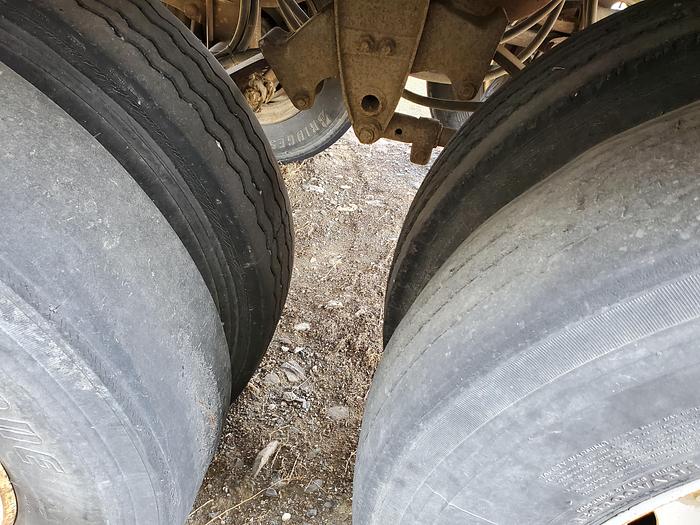 Used 23' Alloy Hopper Trailer